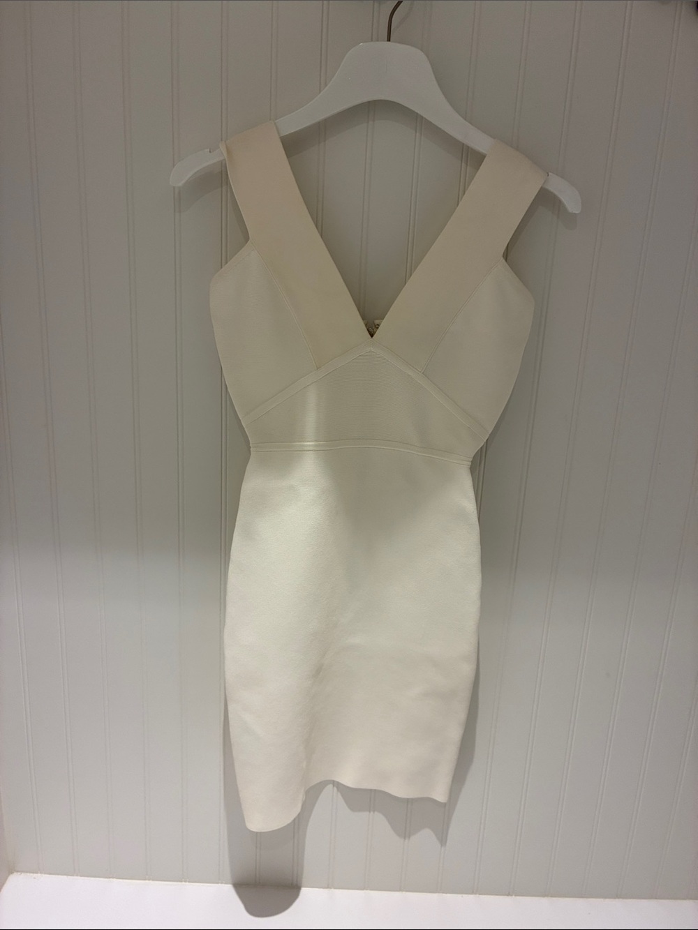 BCBG Sleeveless White V-Neck Bodycon Dress